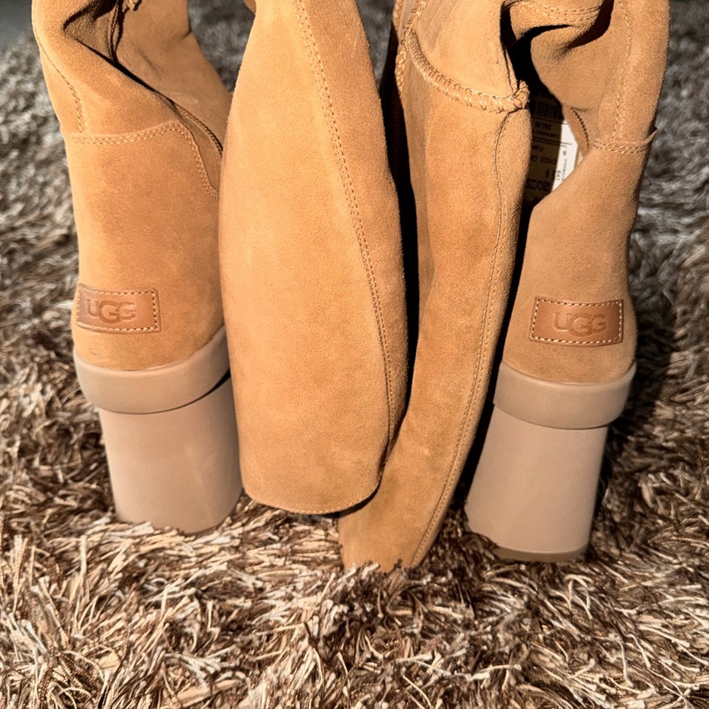 UGG New Heights Platform Xtra Boot - Picture 3 of 4